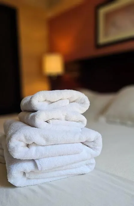 メンドーサElegante Departamento En Pleno Centroアパートメント アパート メンドーサ